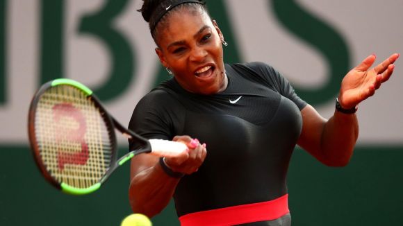 Serena Pops a Pec, Forced to Withdraw against Sharapova
