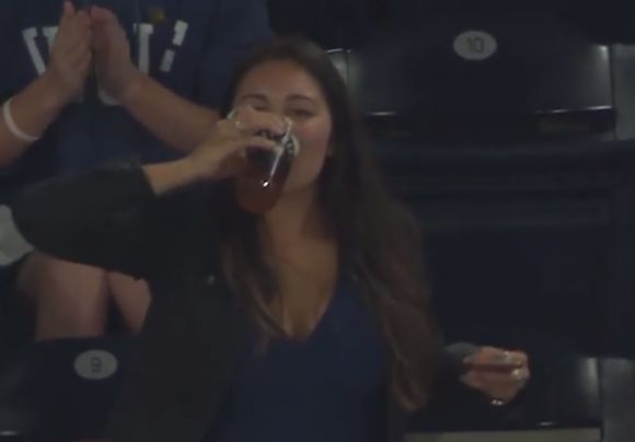 Impossibly Cool Padres Fan Catches Foul Ball in Her Beer