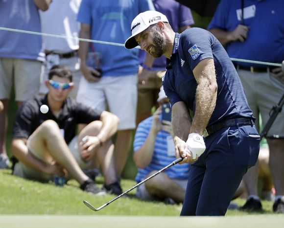 Hole-Out Eagle Caps a St Jude's Rout for Dustin Johnson