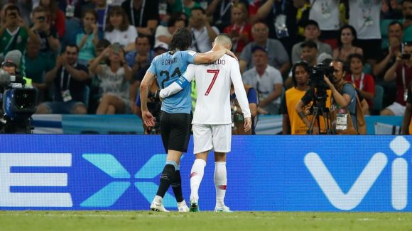 Uruguay Minds Its Manners, Sees Off Portugal