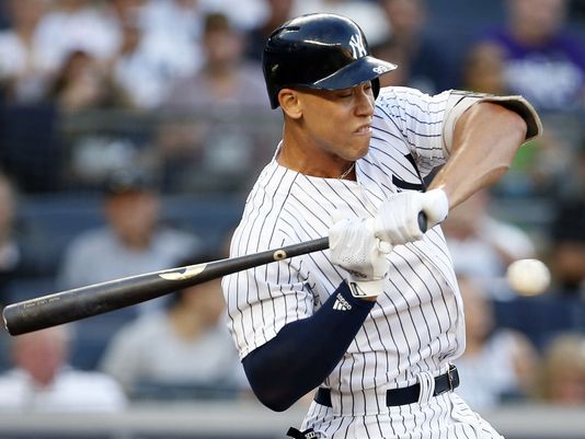 Aaron Judge Breaks Wrist; Yankees Trade for Starting Pitcher
