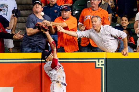 ALCS: The Play That Wasn't Highlights a Game 5 That Was