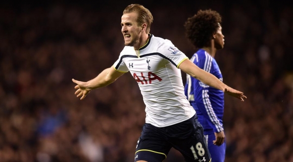 Tottenham Lays a Handful on Chelsea
