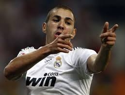 Benzema Steps Up for Real Madrid