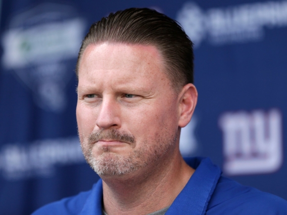 Ben McAdoo is Trying Some Weird Stuff at Training Camp