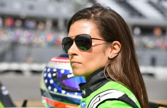 Angry White Dude: Danica's Career Ends with a Thud