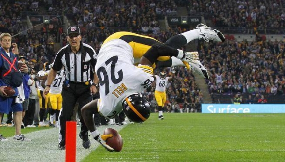 Don't Be So Flip: Steelers' Tomlin Bans Player Somersaults Due to Team Incompetence