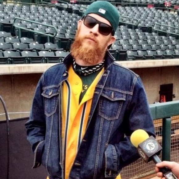 Oakland Pitcher Sean Doolittle Fully Commits to April Fool's Prank