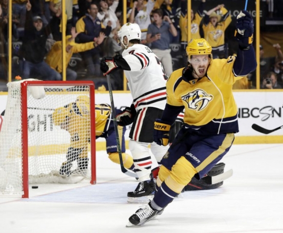 Top-Seeded Blackhawks Swept Right Outta the Playoffs