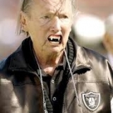 Could there actually be a blood connection between Jones and Al Davis?