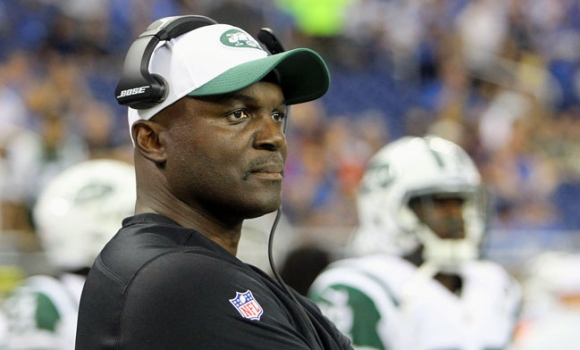 Jets Spare Bowles; Clean House