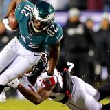 NFC Playoffs: Home-Dog Eagles Do What Home Dogs Do