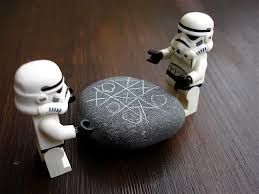 Everton Strikes Late to Draw with Baggies