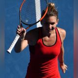 Halep Survives Long Volleys to Face Wozniacki in Aussie Final