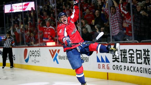 Ovechkin Now an NHL Immortal; Hammers Home His 600th Goal