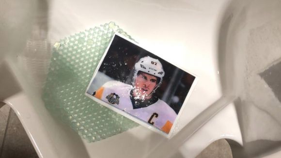 Flyers Fans Literally Tinkle on Sidney Crosby
