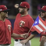 Despite Puerto Rico Blackout, the MLB Roadshow Went On