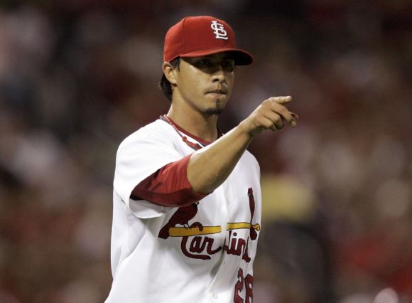 Kyle Lohse Retires in Wonderfully Casual Beer Drinking Fashion