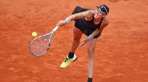 Muguruza and Her Totally Healthy Pecs Oust Sharapova