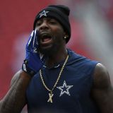 Dez Bryant Goes Nuclear on His Former Team in Entertaining Twitter Rant
