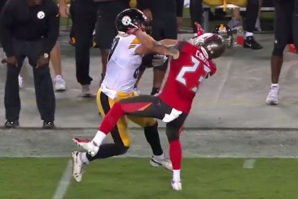 Vance McDonald Unleashes the Stiff Arm from Hell on Monday Night Football