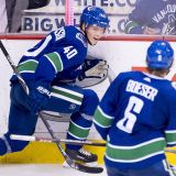Canucks' Pettersson Racks Up 5-Point Night in Goalfest with Avs