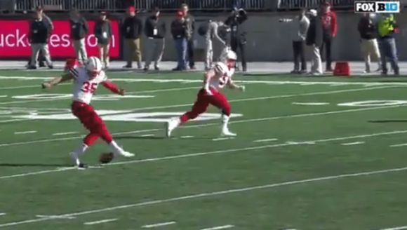 Nebraska Kicker Completely Butchers an Onside Attempt