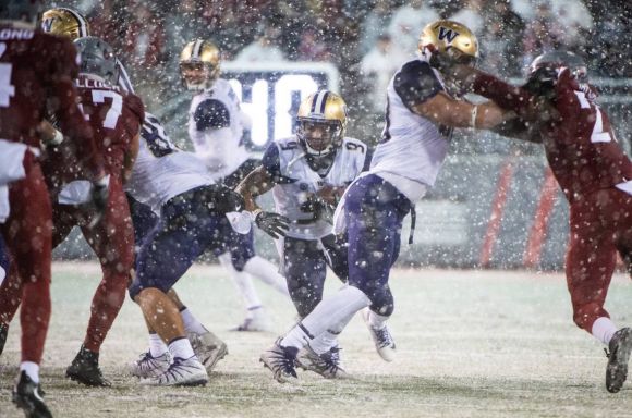 Huskies Upend Cougars' Applecart in the Snow