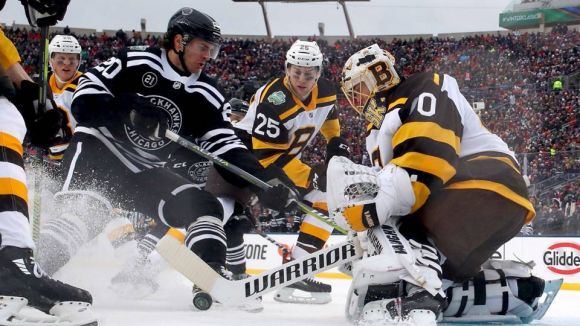 Winter Classic: Blackhawks' Fashion Statement Not Enough to Curb Bruins