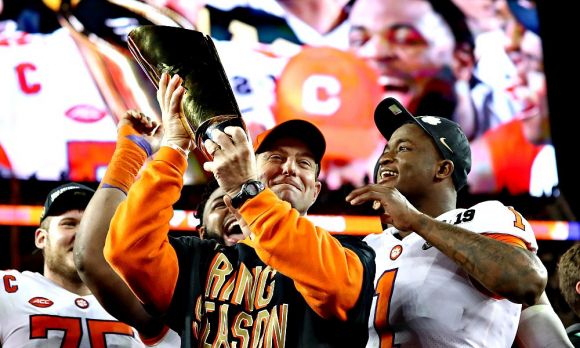 Ebb Tide: Clemson Claims CFP Championship in Epic Smackdown