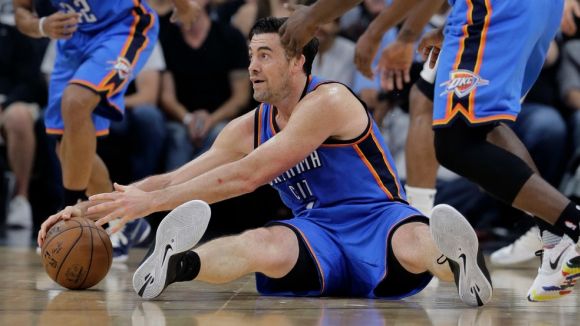Finally, the Legendary Nick Collison Gets His Jersey Retired in OKC