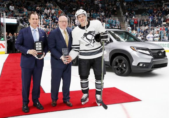 NHL All-Star Game: Hockey's Version of CES and Sidney Wins a Minivan