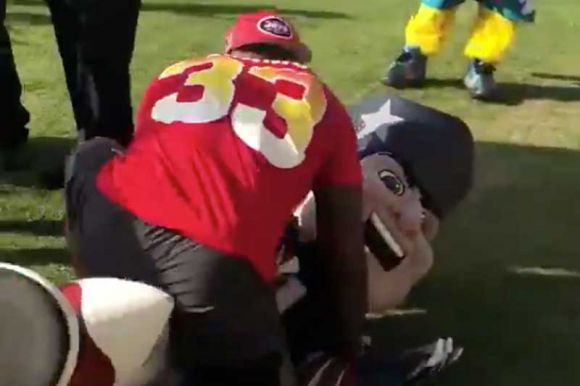 Jets Safety Jamal Adams Assaults Pat Patriot at the Pro Bowl