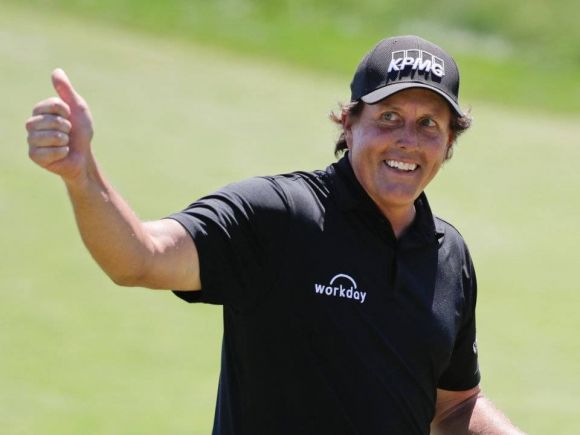 Noted Wordsmith Phil Mickelson Unleashes His Silver Tongue on Critic