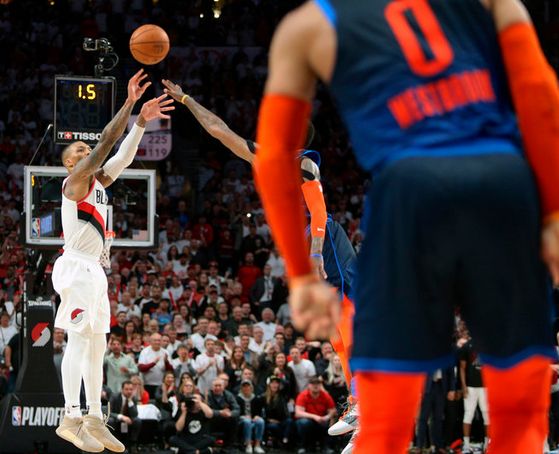 Lillard's 37ft Howitzer Sinks OKC