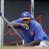 Mets' Hitting Coach Chili Davis Doesn't Seem to Coach Hitting Very Well