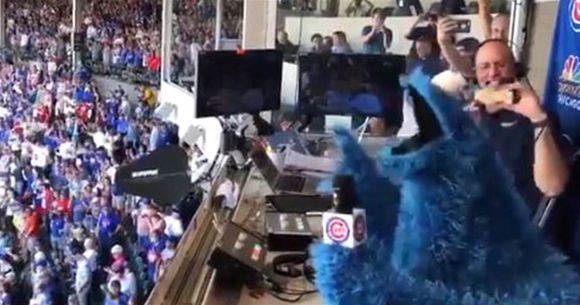 Cookie Monster Completely Owns the Seventh Inning Stretch at Wrigley