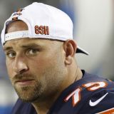 Veteran OL Kyle Long Provides Valuable Leadership for Bears' Rookie During Practice
