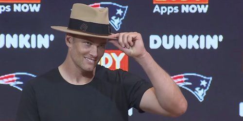 An Attention-Starved Tom Brady Wears Ridiculous Hat to Pre-Season Game