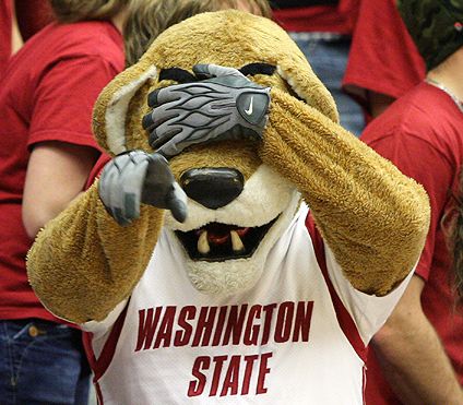 Wazzu Goes Retro, Cougs It by Blowing a 32-Point Lead in Loss to UCLA