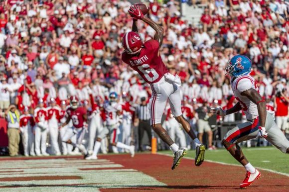 Alabama WR DeVonta Smith Does Unspeakable Things to the Ole Miss Secondary