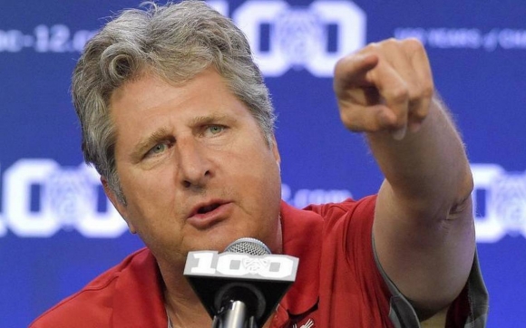 Mike Leach Has a Plan for the College Football Playoffs