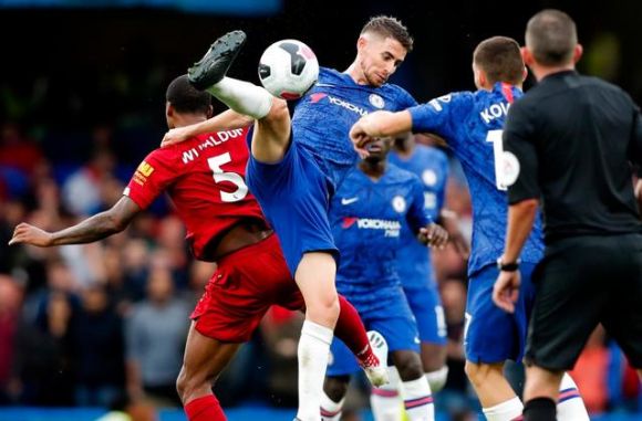 Arsenal Finishes with 10 Men, Still Finishes Aston Villa