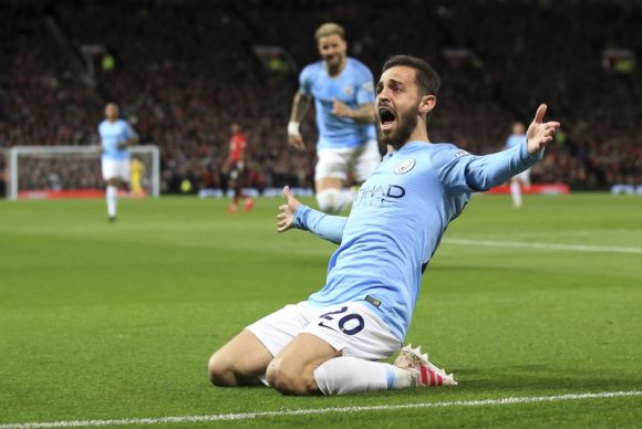 Man City Owns Old Trafford, Leaps Liverpool in the Process