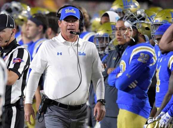 USC Dumps UCLA, Who Then Dump Mora