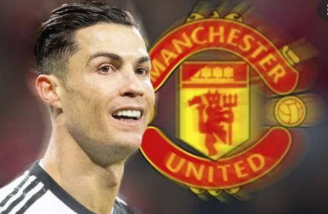 Ronaldo Takes the Backchannel to Old Trafford