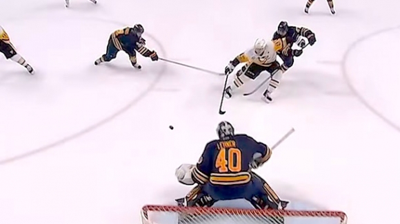 Sidney Crosby Scores Impossible One-Handed Goal