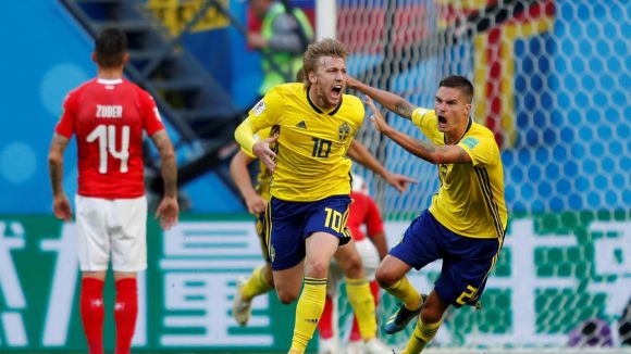 Sweden Stifles the Swiss, Heads to Quarters