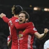 Manchester United Invades East London, Captures Three Points