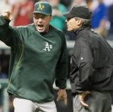 Ump Claims Joe Torre's Out to Ruin His Career